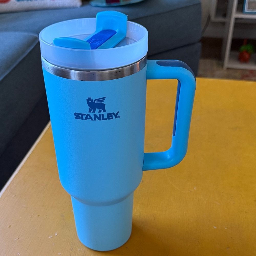 Stanley Sky Blue Insulated Mug